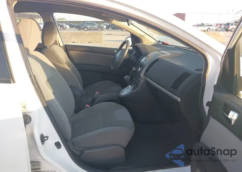 2011 Nissan Sentra 2.0S z USA, uszkodzony, nr VIN 3N1AB6AP6BL716245